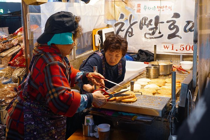 Seoul Street Food Market Tour - Weather, timing, and practical planning