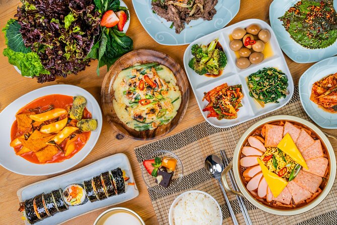 Seoul : Taste of Korea, Authentic Home-Style Cooking Class - A full meal, not a token tasting