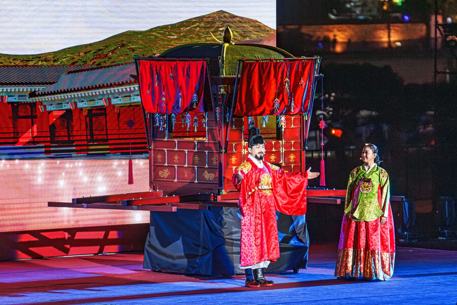 Seoul: The 62nd Suwon Hwaseong Cultural Festival Day Tour - What the fortress adds to the festival
