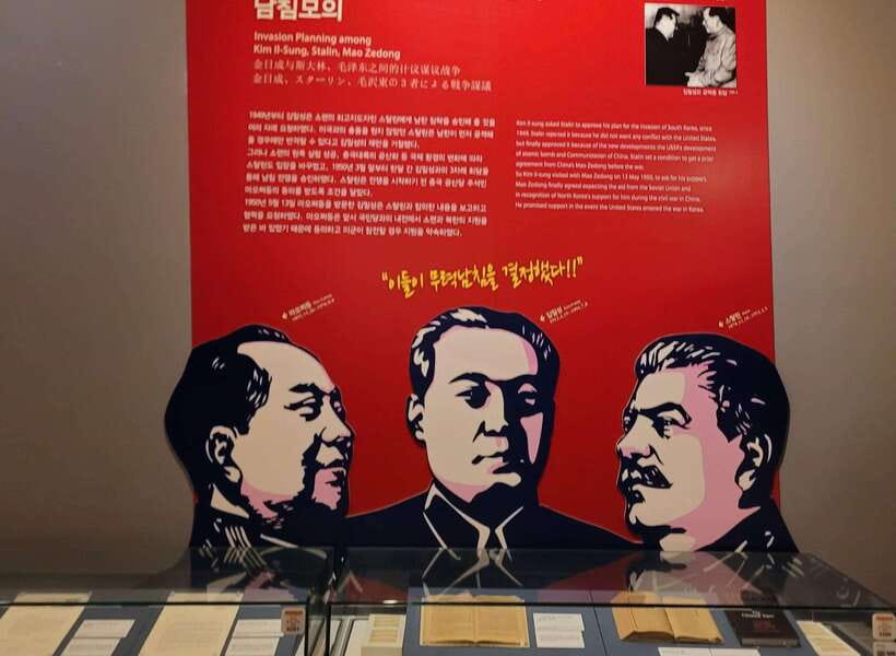 Seoul: War Memorial of Korea Private Guided Museum Tour - Booking details that matter