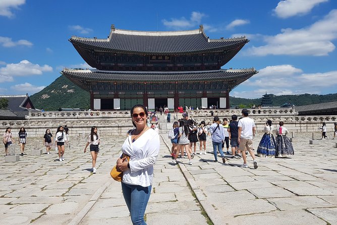 Signature Seoul : Netflix Sites, Street Food & N Seoul Tower - What this Seoul day tour is really trying to do