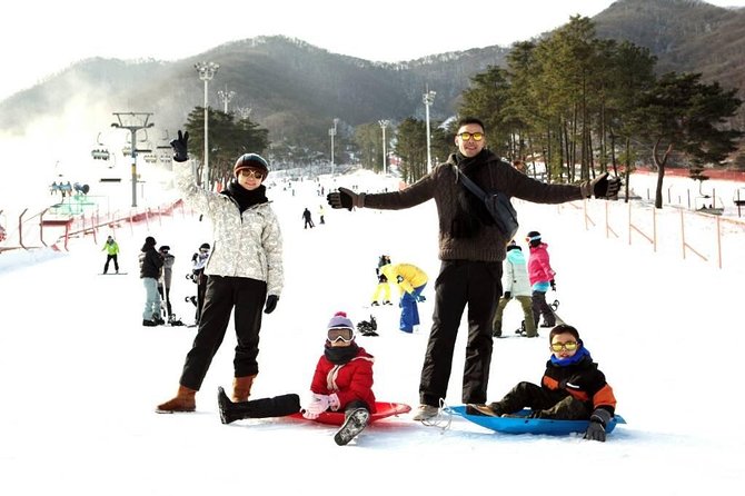 Ski Tour to Jisan Ski Resort from Seoul - Leaving Seoul for the Korean snow