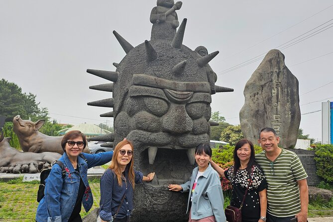 Small group tour FULL - PACKAGE Tour to All Areas in Jeju Island - The Haenyeo Museum and Jeju’s Sea Women