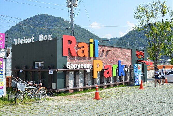Special Private Tour Nami Island, Rail Bike, Petite France - Chuncheon chicken barbecue at Hoewon Garden