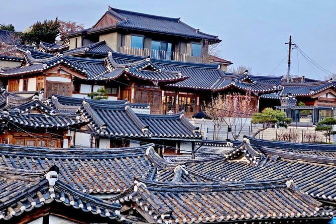 Tour Seoul’s oldest district with a storyteller from Bukchon - Key points about the Bukchon walk