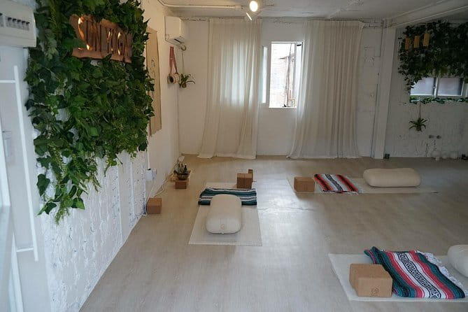 Traditional Korean Bookbinding Experience in Seoul, Hongdae - Who will enjoy this activity most