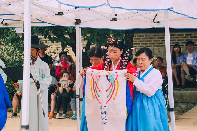 Traditional Korean folk village Afternoon tour - What the guide adds, and where the tour may fall short