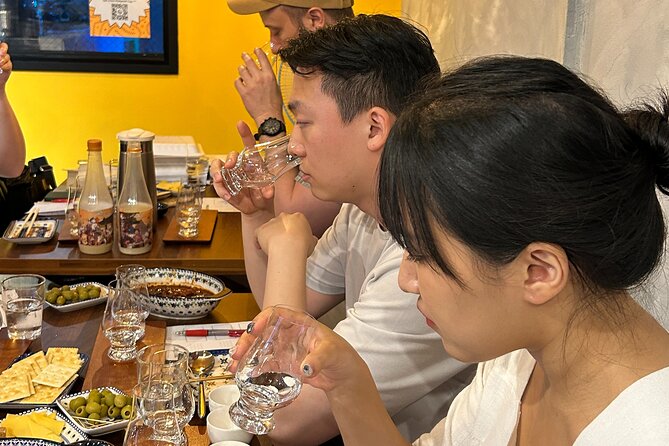 Traditional Soju Class and Makgeolli Tasting in Seoul - Why this Seoul tasting is different from a normal soju night