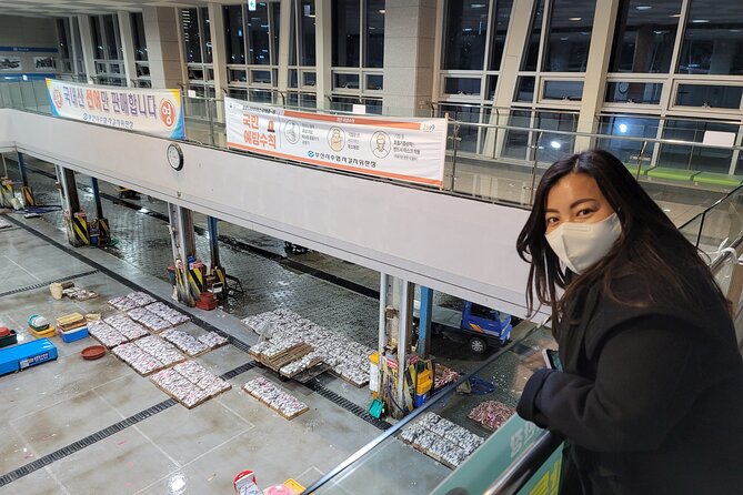 Visit Busan night market and enjoy the night view of Busan harbor - Who should book this evening in Busan?