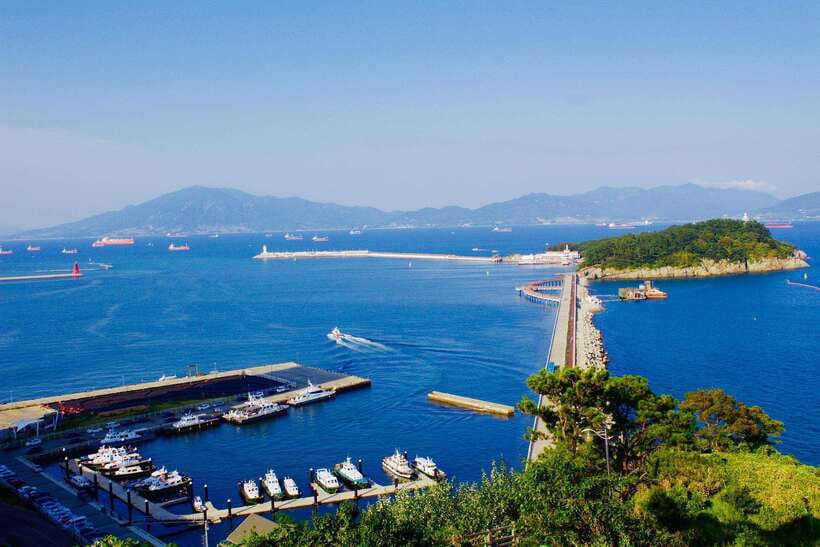 Yeosu: Private Taxi Car Private Charter Tour - Food, markets, and building your own route